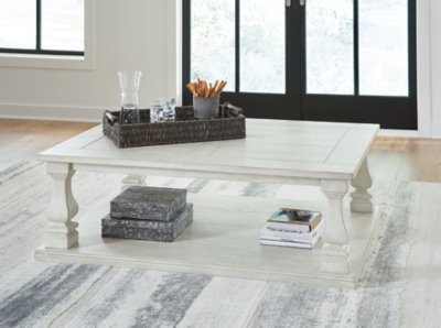 Arlendyne Coffee Table, Antique White