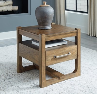 Cabalynn End Table, Light Brown