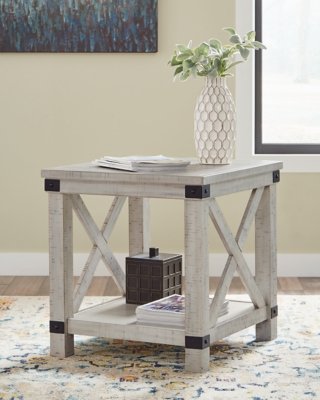 Carynhurst End Table, Whitewash