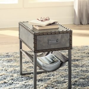 Derrylin Chairside End Table, Brown