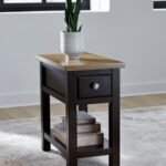 Drazmine Chairside End Table, Brown