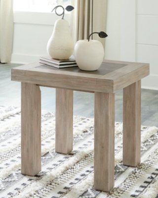 Hennington End Table, Light Brown