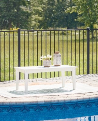 Hyland wave Outdoor Coffee Table, White