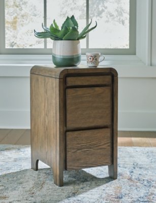 Jensworth Accent Table, Brown