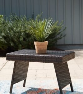 Kantana Outdoor Multi-Use End Table, Brown