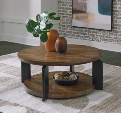 Kraeburn Coffee Table, Brown/Black
