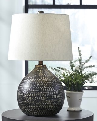 Maire Table Lamp, Black/Gold Finish
