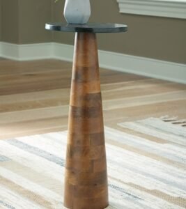 Quinndon Accent Table, Brown/Black