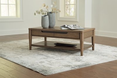 Roanhowe Coffee Table, Brown