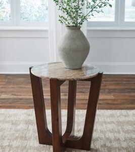 Tanidore End Table, Warm Brown