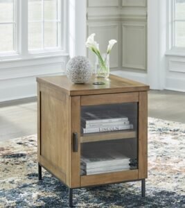 Torlanta Chairside End Table, Brown