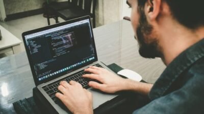Desarrollo de Software con Java y MySQL