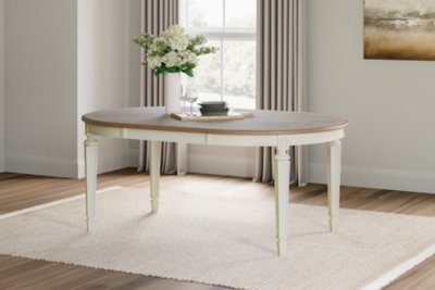 Realyn Oval 48"-72" Extendable Dining Table, Chipped White, Wood