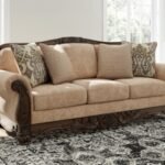 Stanmore Sofa, Golden