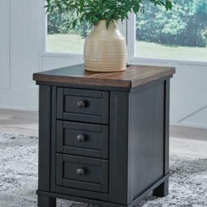 Wildenauer Chairside End Table, Brown/Black