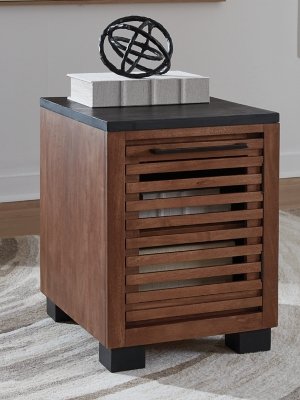 Kallari Chairside End Table, Warm Brown/Black