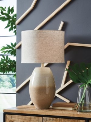 Linas Table Lamp, Cream/Beige