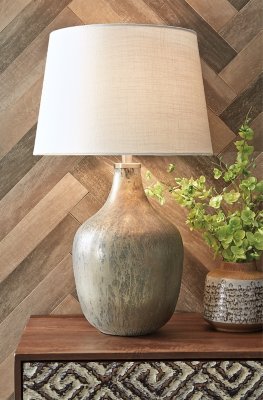 Mari Table Lamp, Gray/Gold Finish