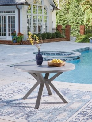 Dillon Beach Outdoor Dining Table, Gray
