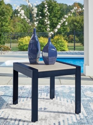 Mabry Shores Outdoor End Table, Navy Blue/Driftwood