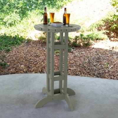 Highwood Lehigh Outdoor Dining Table, Eucalyptus
